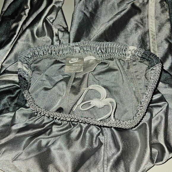 NIKE Athletic Pants Silver Gray Drawstring Waist Ankle Zipper Youth Medium 10-12 - Picture 11 of 13